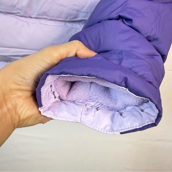 Eddie Bauer Kids Two-Tone Purple Puffer Dawn Jacket Medium Outdoor Winter Cozy - Picture 13 of 16